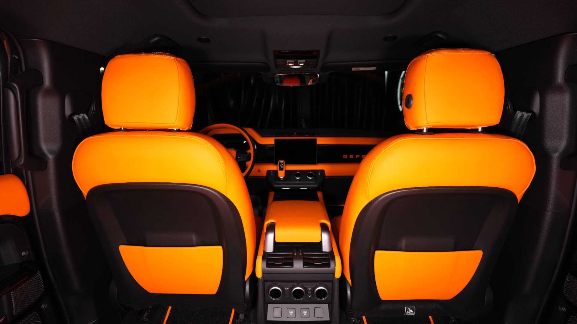 Land Rover Defender 2022