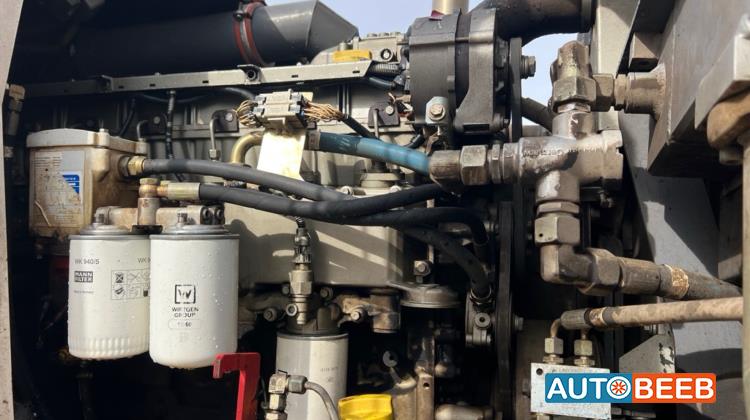 Paver  Machine Wirtgen 2005