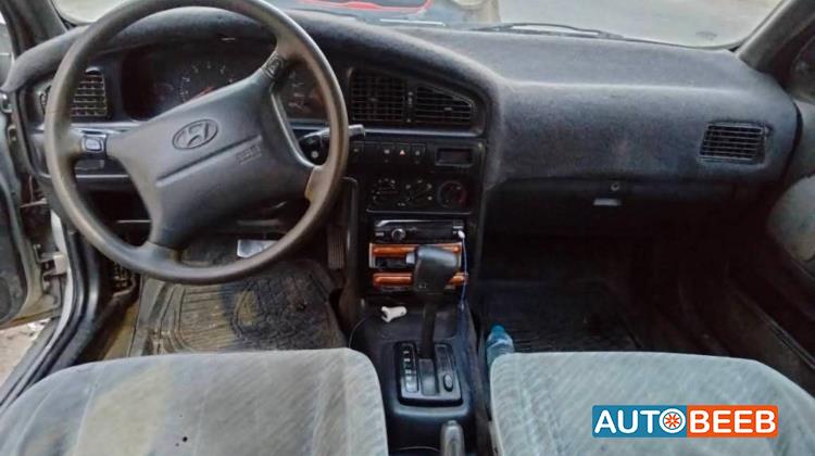 هيونداي النترا 1994