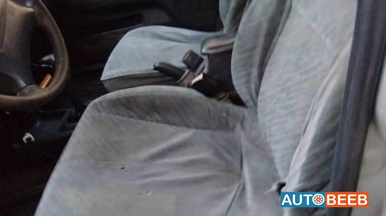 هيونداي النترا 1994