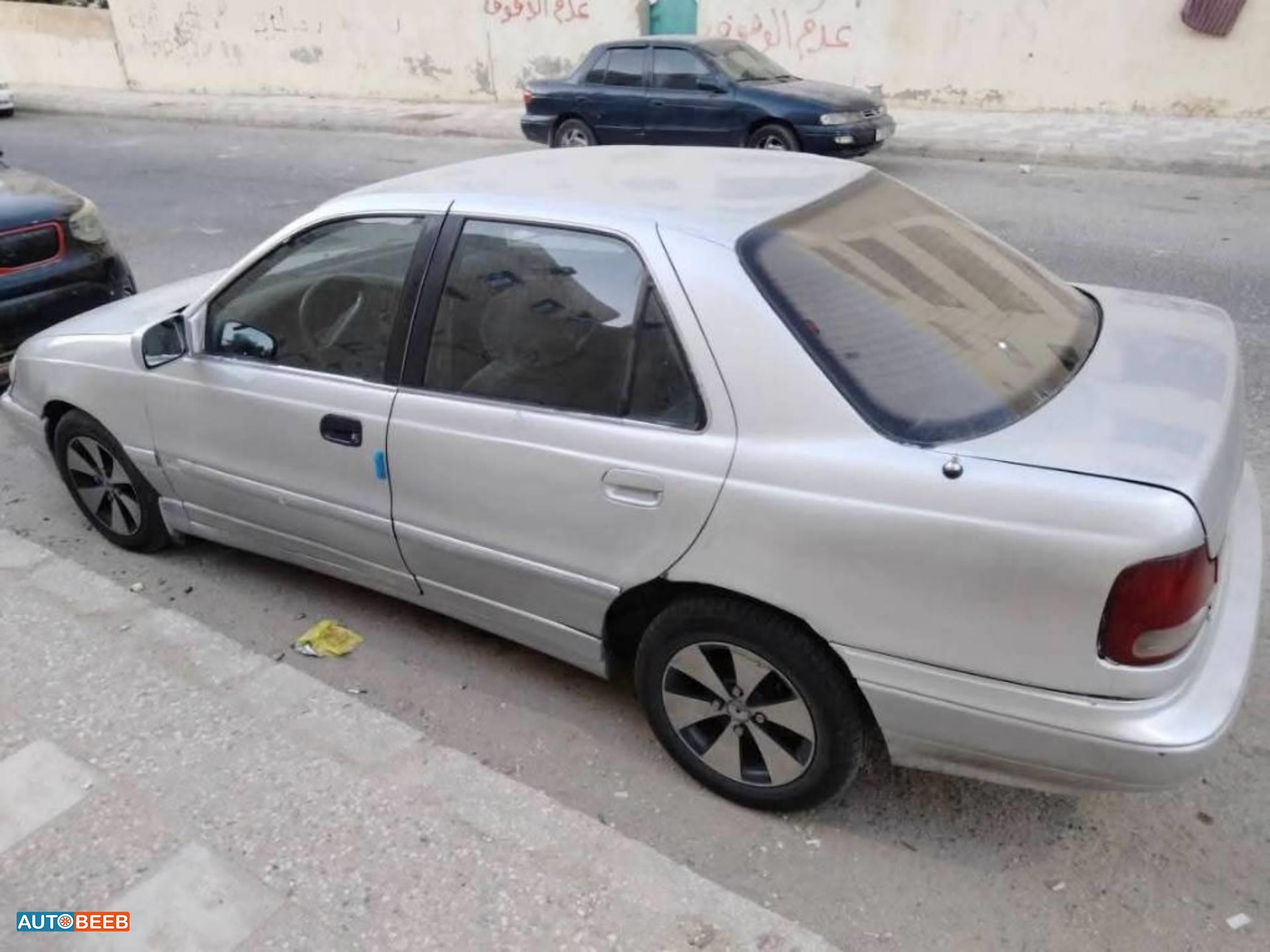 هيونداي النترا 1994