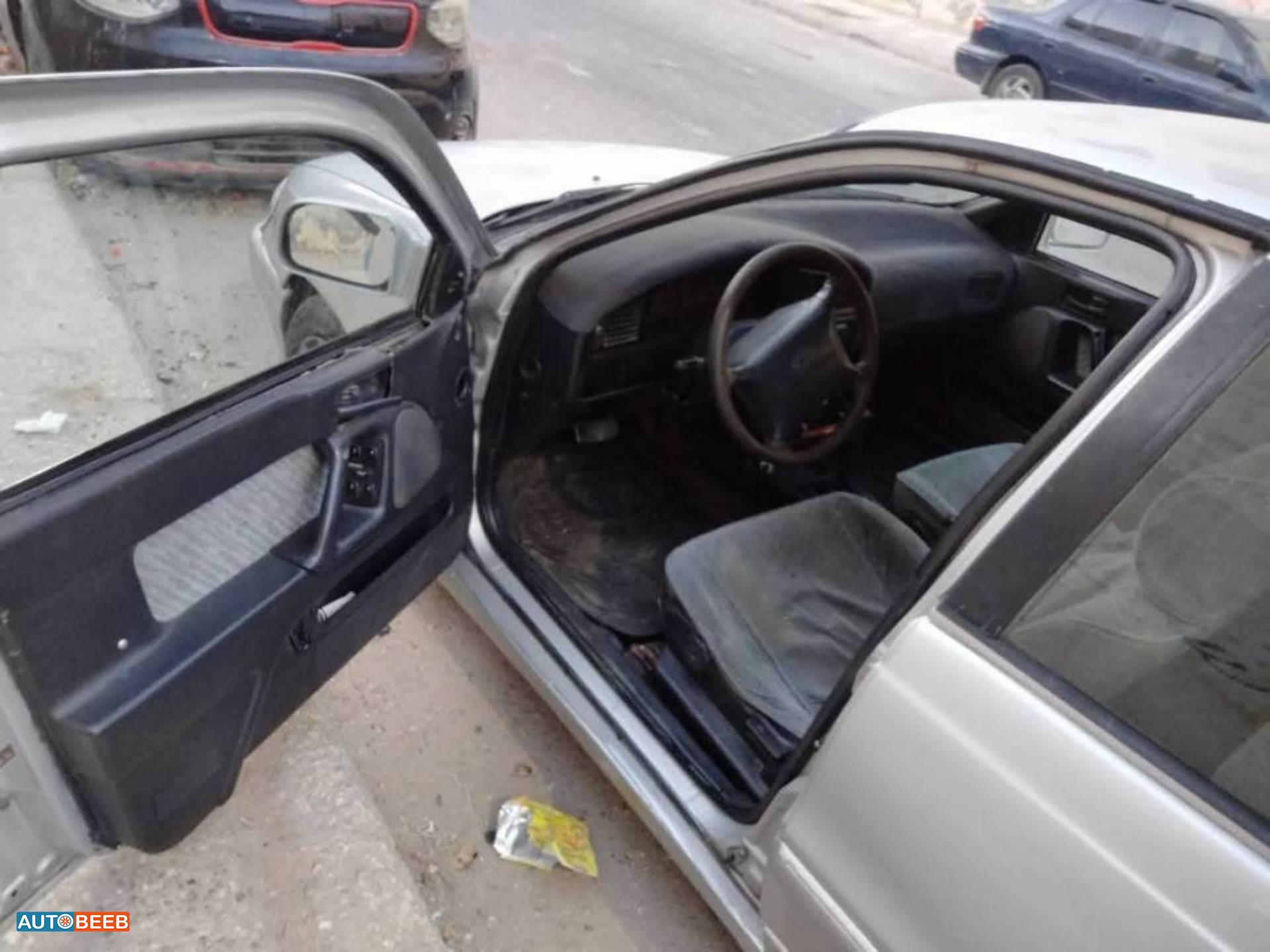 هيونداي النترا 1994