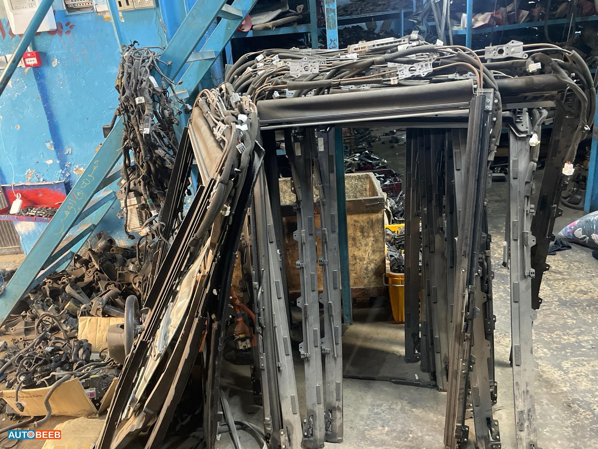 Body  Sunroof KIA Sportage