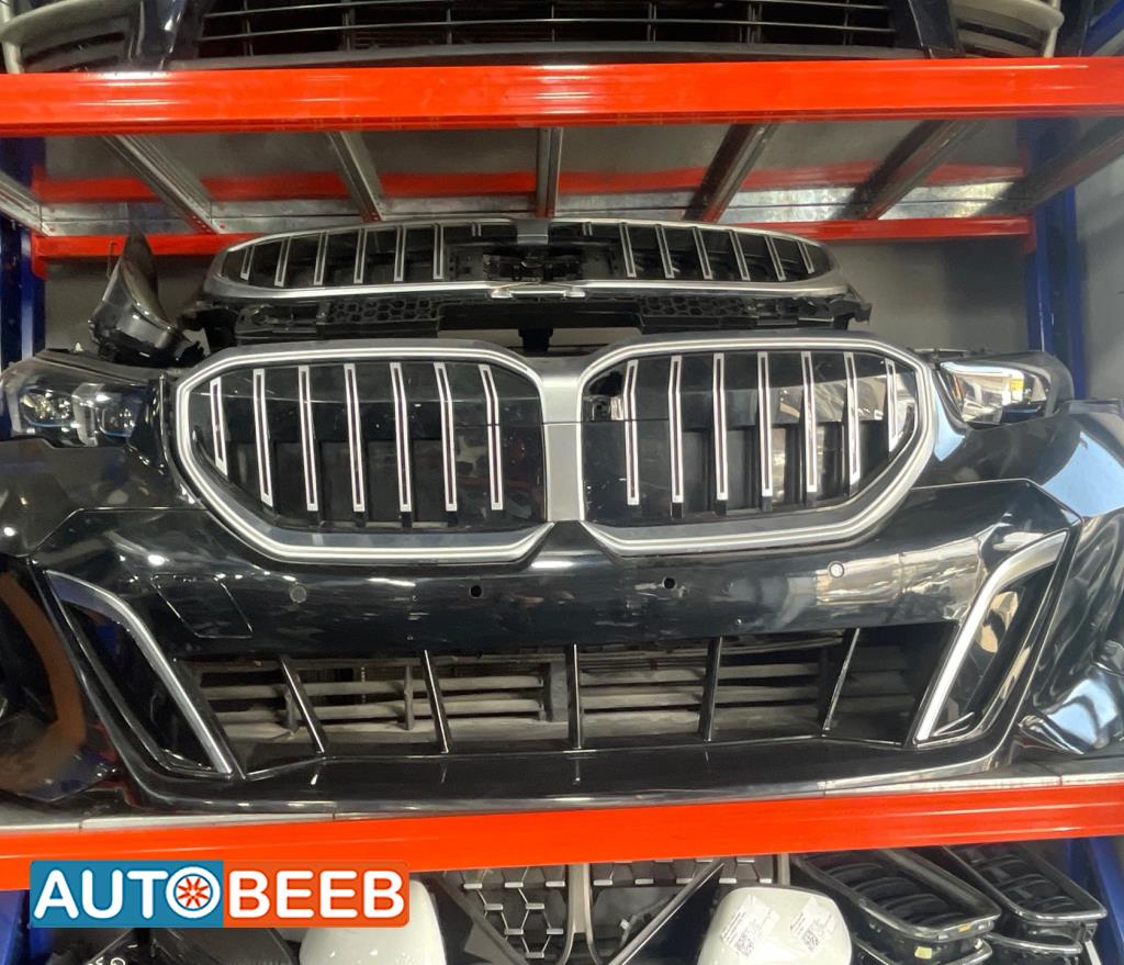 واجهة امامية طمبون اضوية يمين شمال بي ام دبليو الفئة الخامسة 2024 