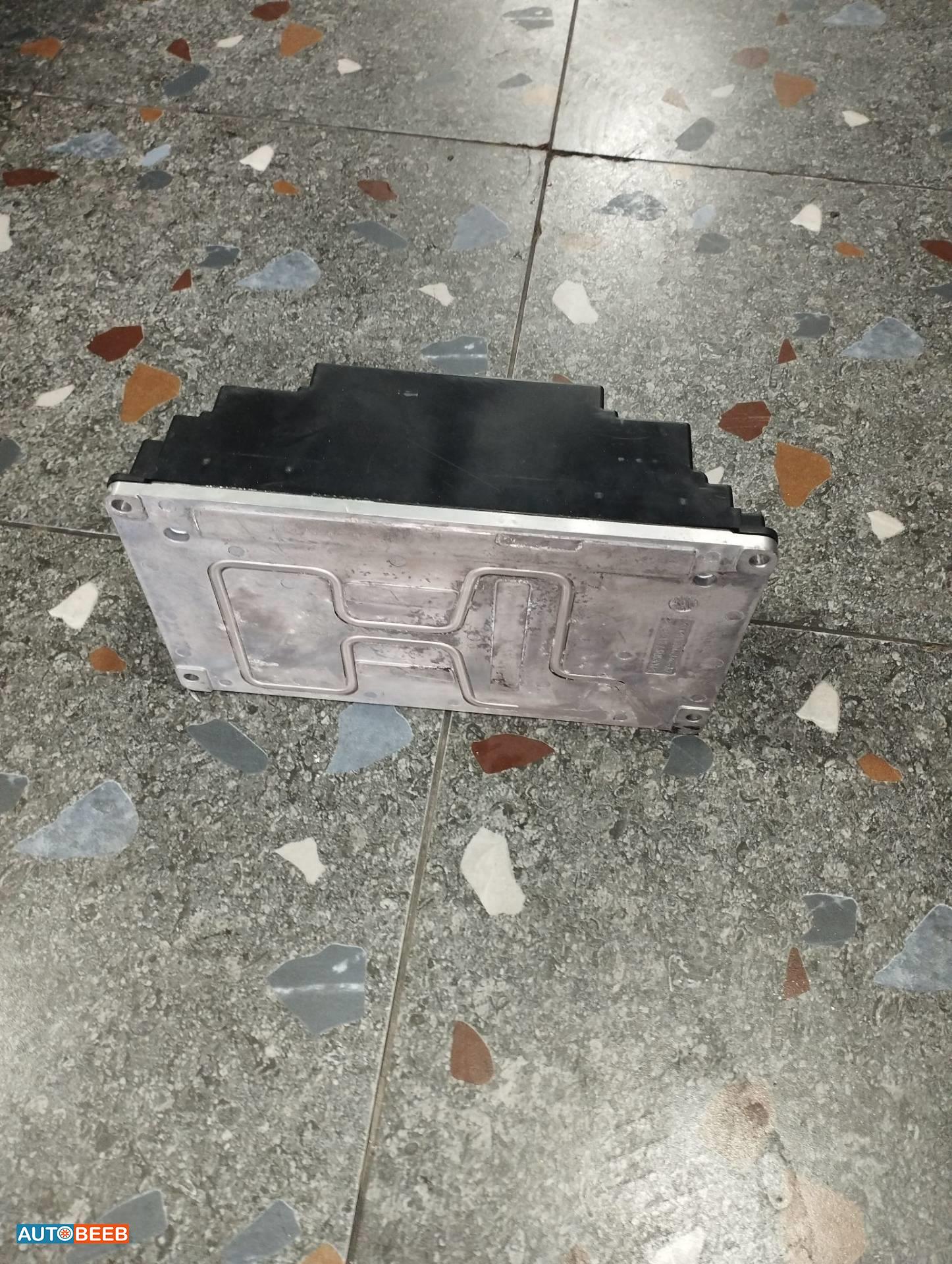 صندوق حمايه بي ام دبيليو i4 2025