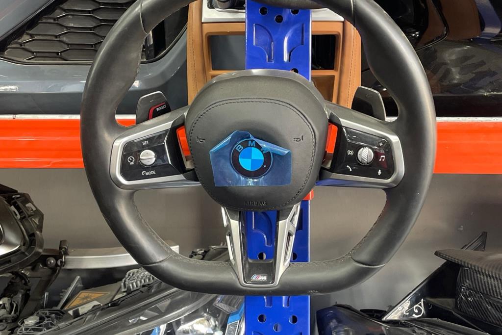 Cabin  Steering Wheel BMW 740