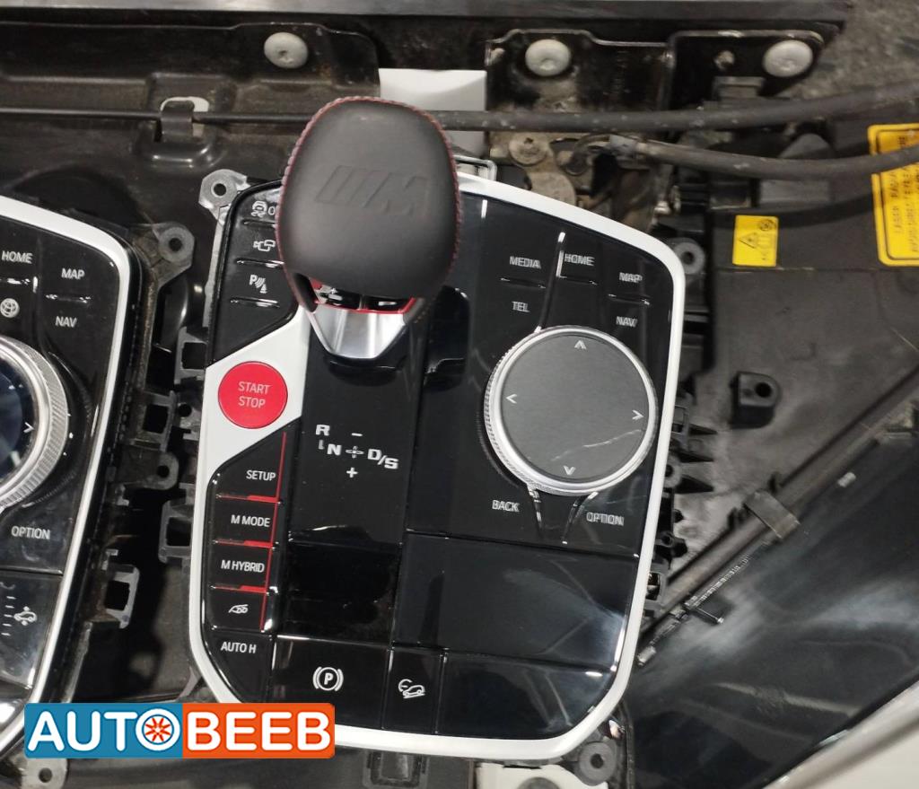 Cabin  Control buttons BMW M4