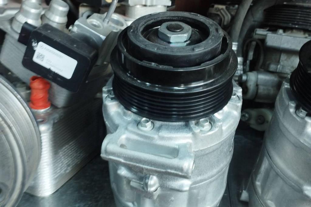  Mechanics  Mercedes Benz E200