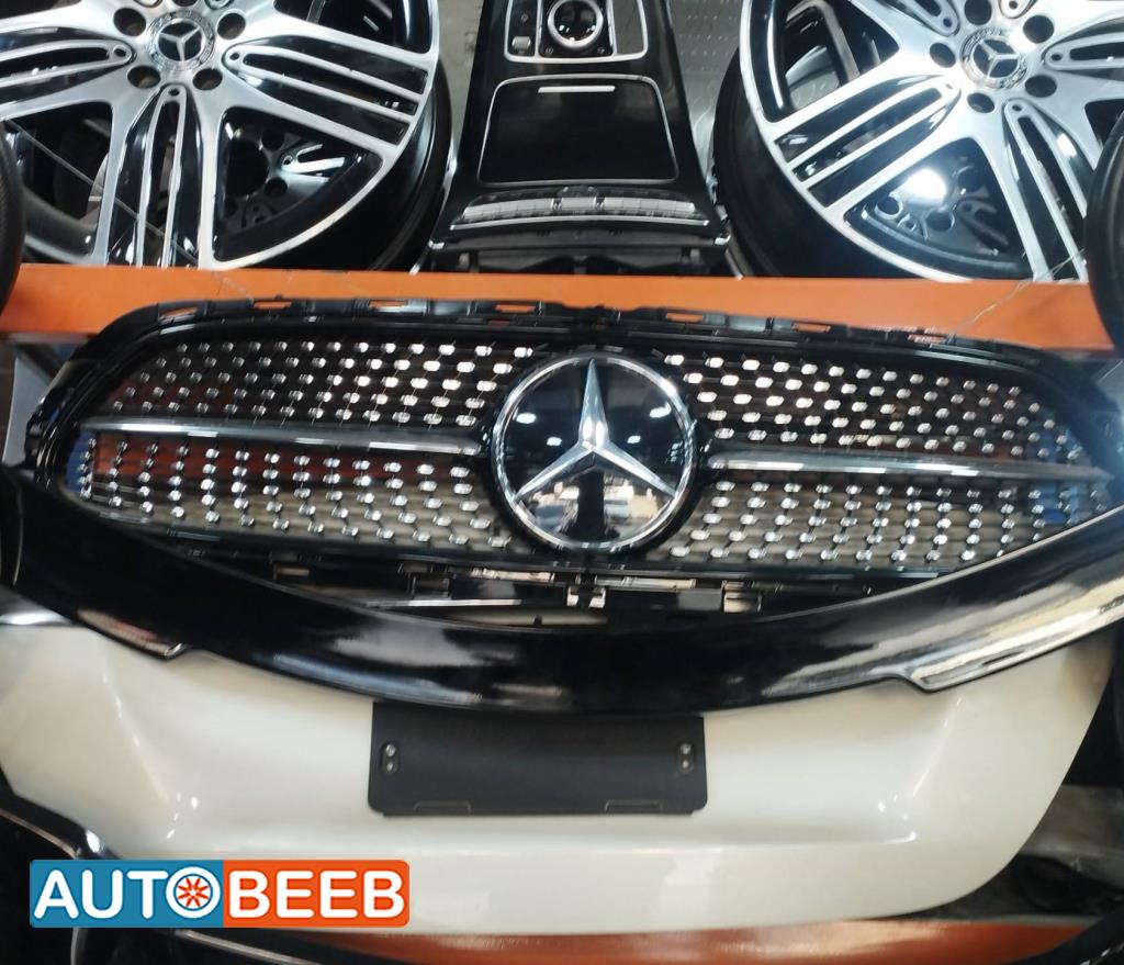 Body  Grilles Mercedes Benz E200