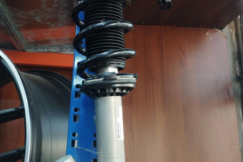  Shock Absorber Mercedes Benz C200