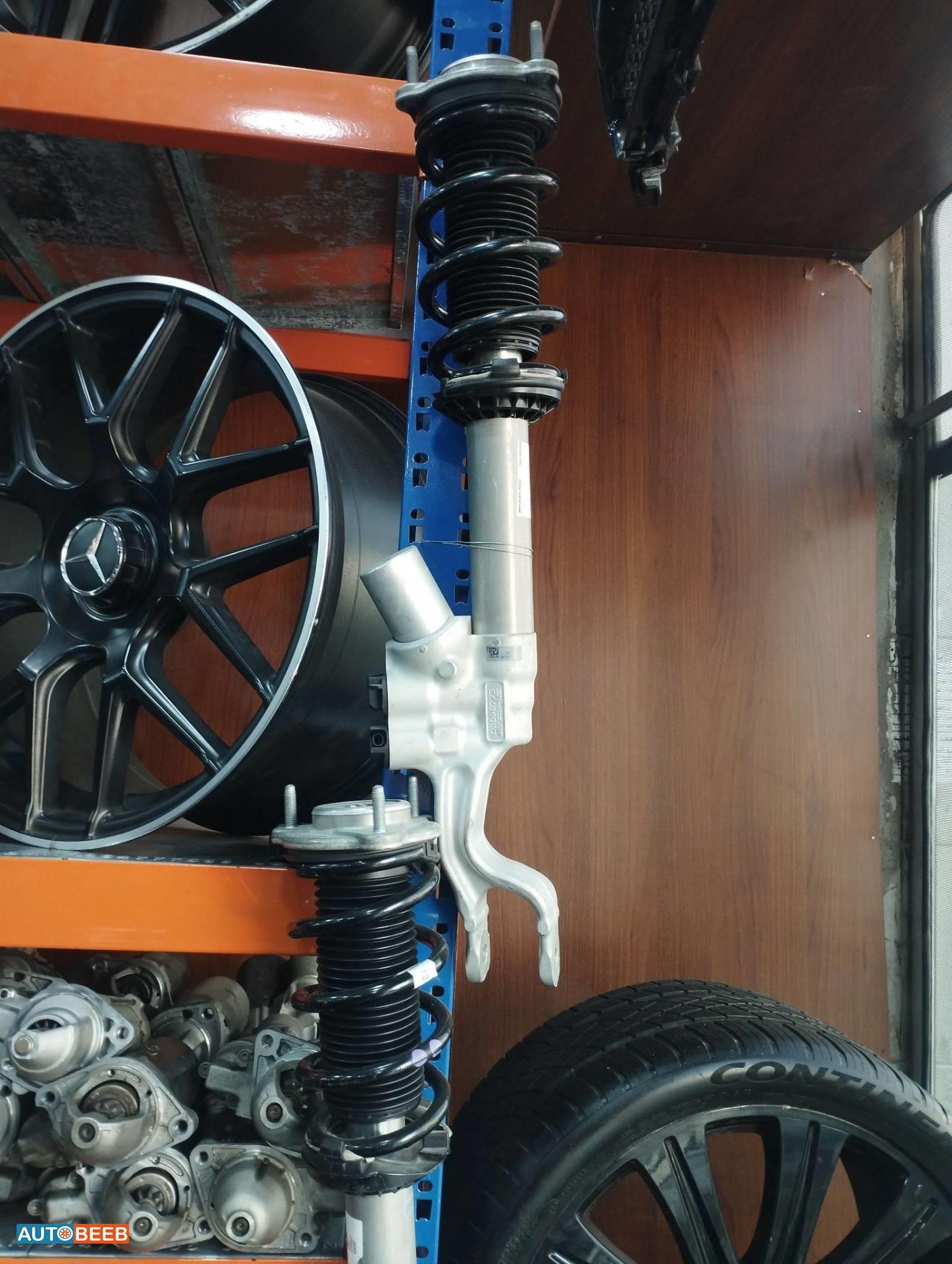 صنبرص امامي مرسيدس يمين شمال سي 200 2020 2021 2022 2023 2024 2025