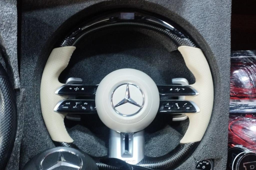 Cabin  Steering Wheel Mercedes Benz S400