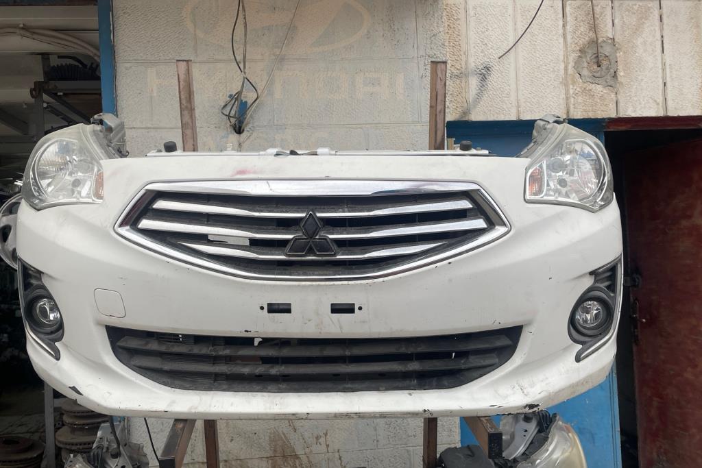 Body  Bumper Mitsubishi Lancer