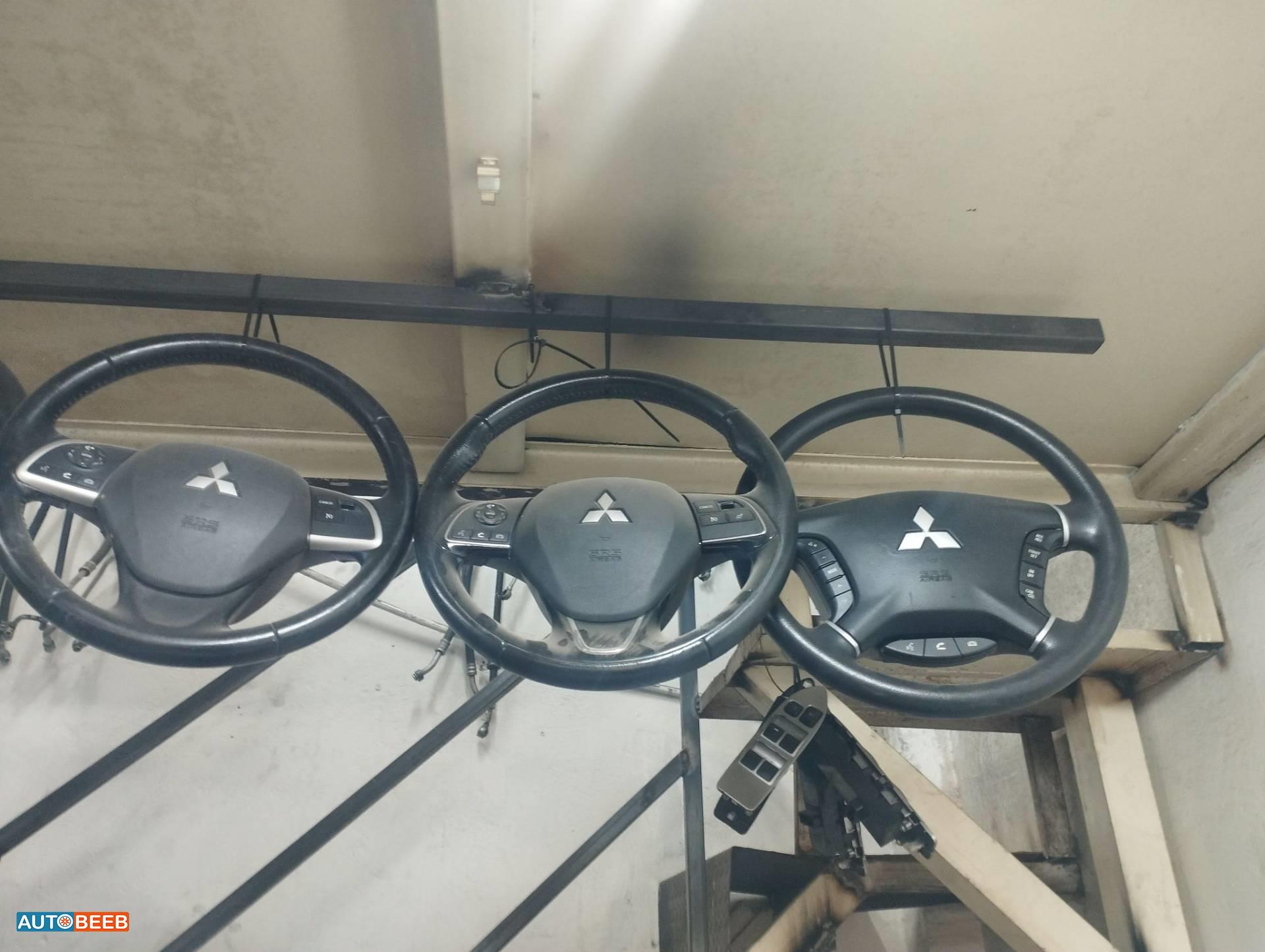 Cabin  Seat Mitsubishi Lancer