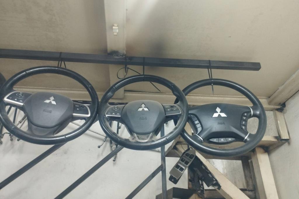 Cabin  Seat Mitsubishi Lancer