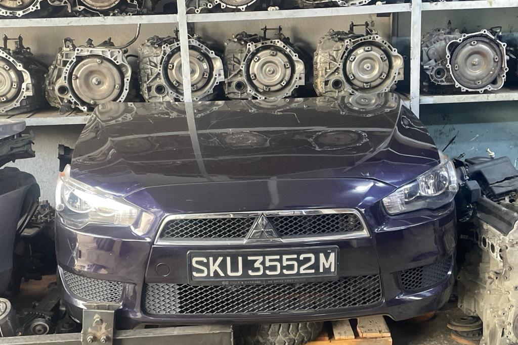 Body  Bumper Mitsubishi Lancer