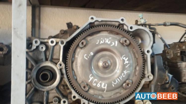 جير متسوبيشي اوتلاندر 2004 2005 2006 2007