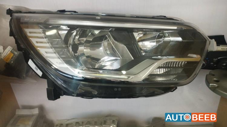 ضوء امامي يمين رينو ستيب واي 2019 2020 2021 2022