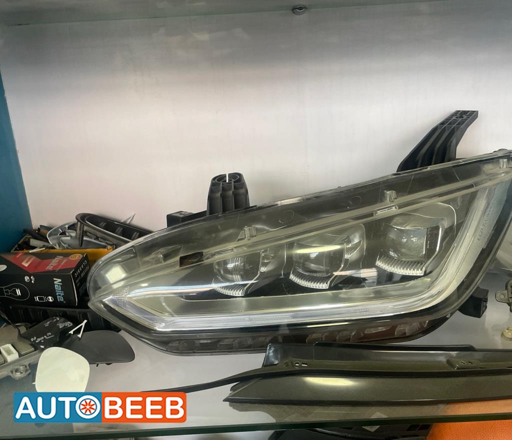 ضوء امامي شمال بي واي دي E2 2024 2025