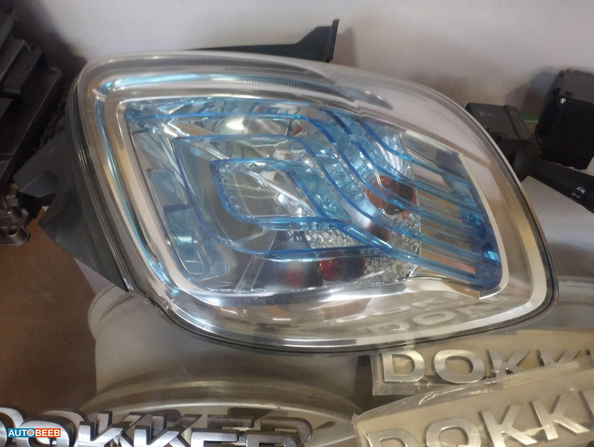 ضوء امامي يمين رينو زوي 2016 2017 2018 2019