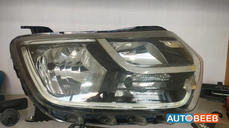 ضوء امامي يمين رينو داستر 2020 2021 2022