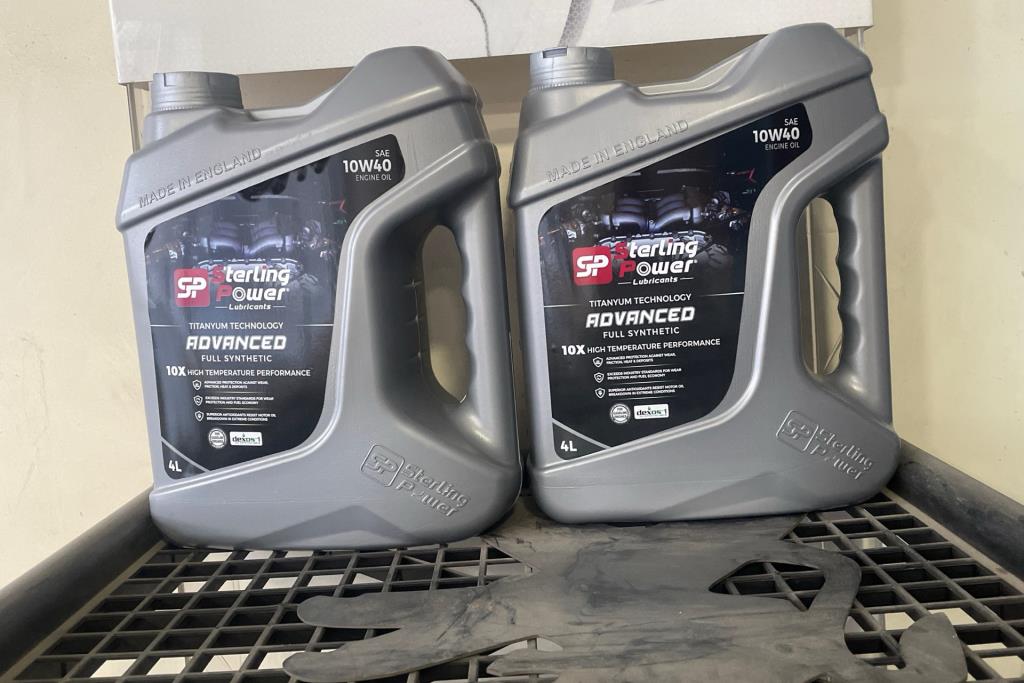 Filters and Oil Engine Oil Peugeot 1007