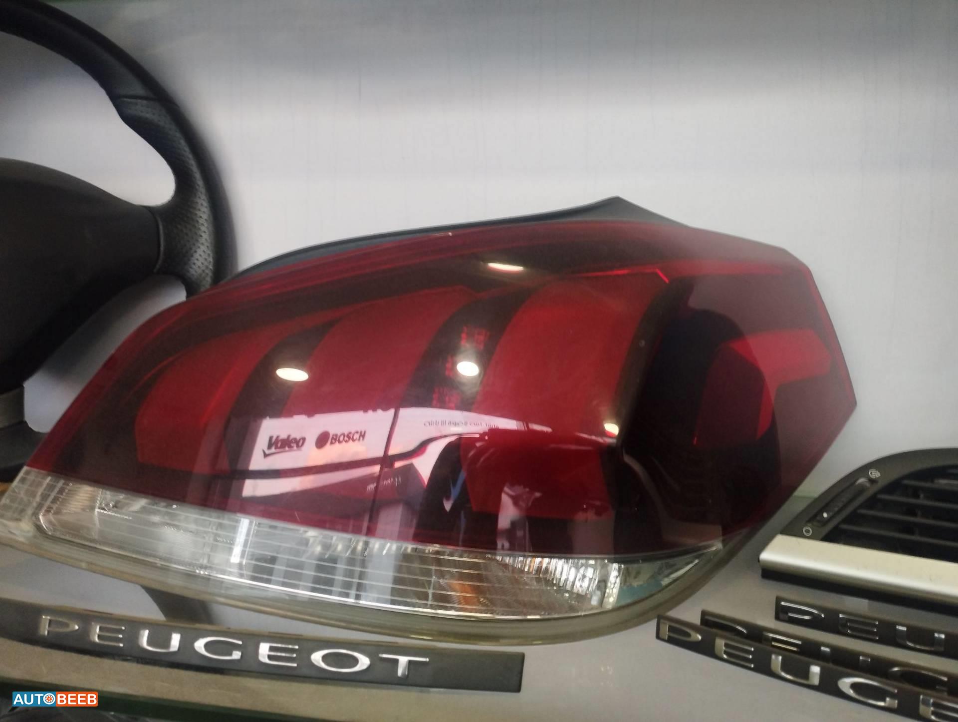 ضوء خلفي يمين بيجو 508 2013 2014 2015 2016 2017 2018 2019 2020