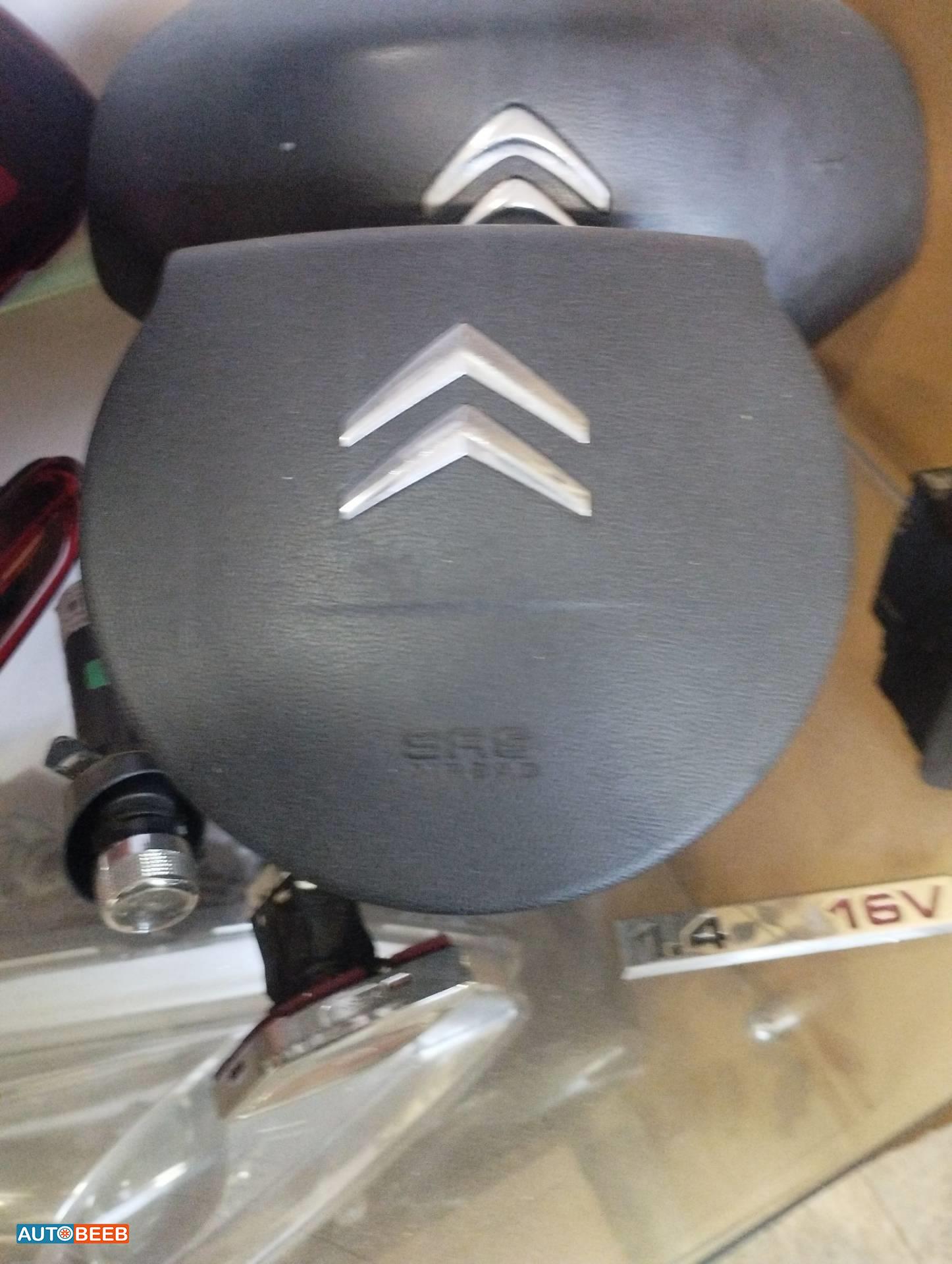 Body  Other Citroen C4