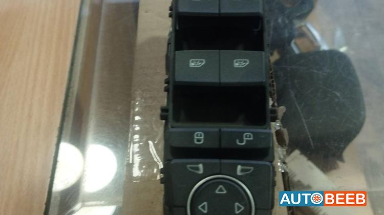 Cabin  Control buttons BYD Dolphin