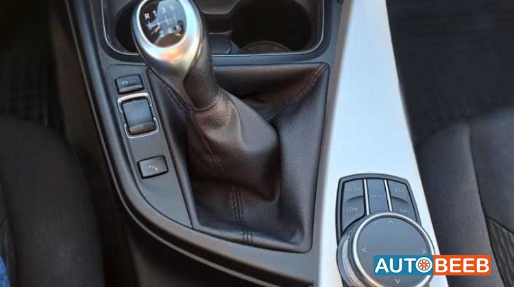 بي ام دبليو 318 2017