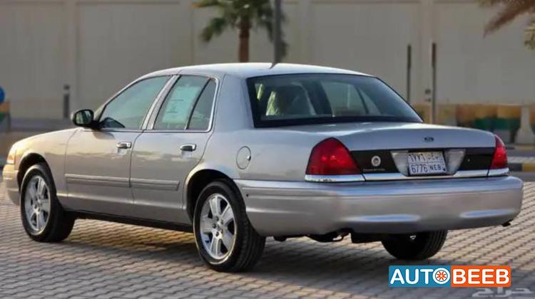 فورد كراون فكتوريا 2012