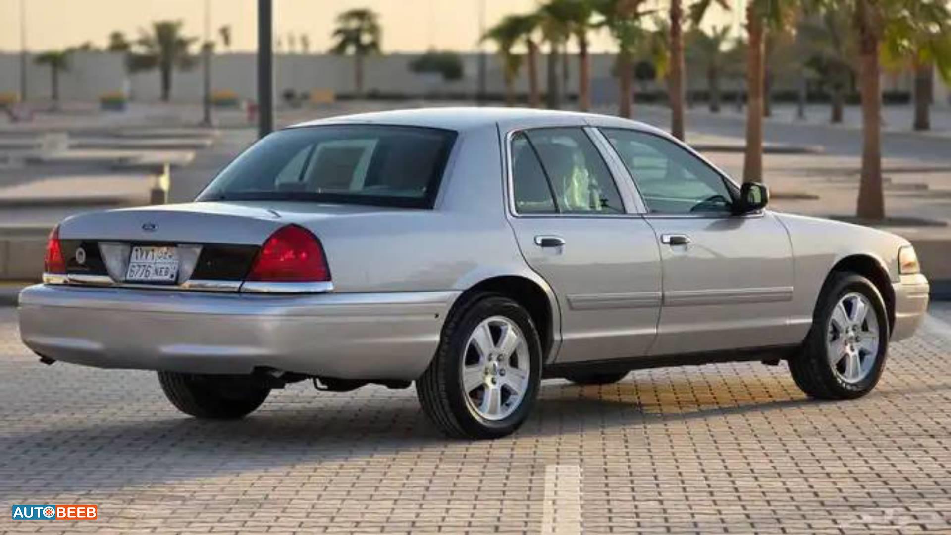 فورد كراون فكتوريا 2012