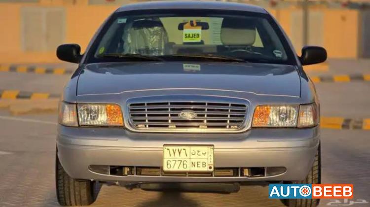 فورد كراون فكتوريا 2012