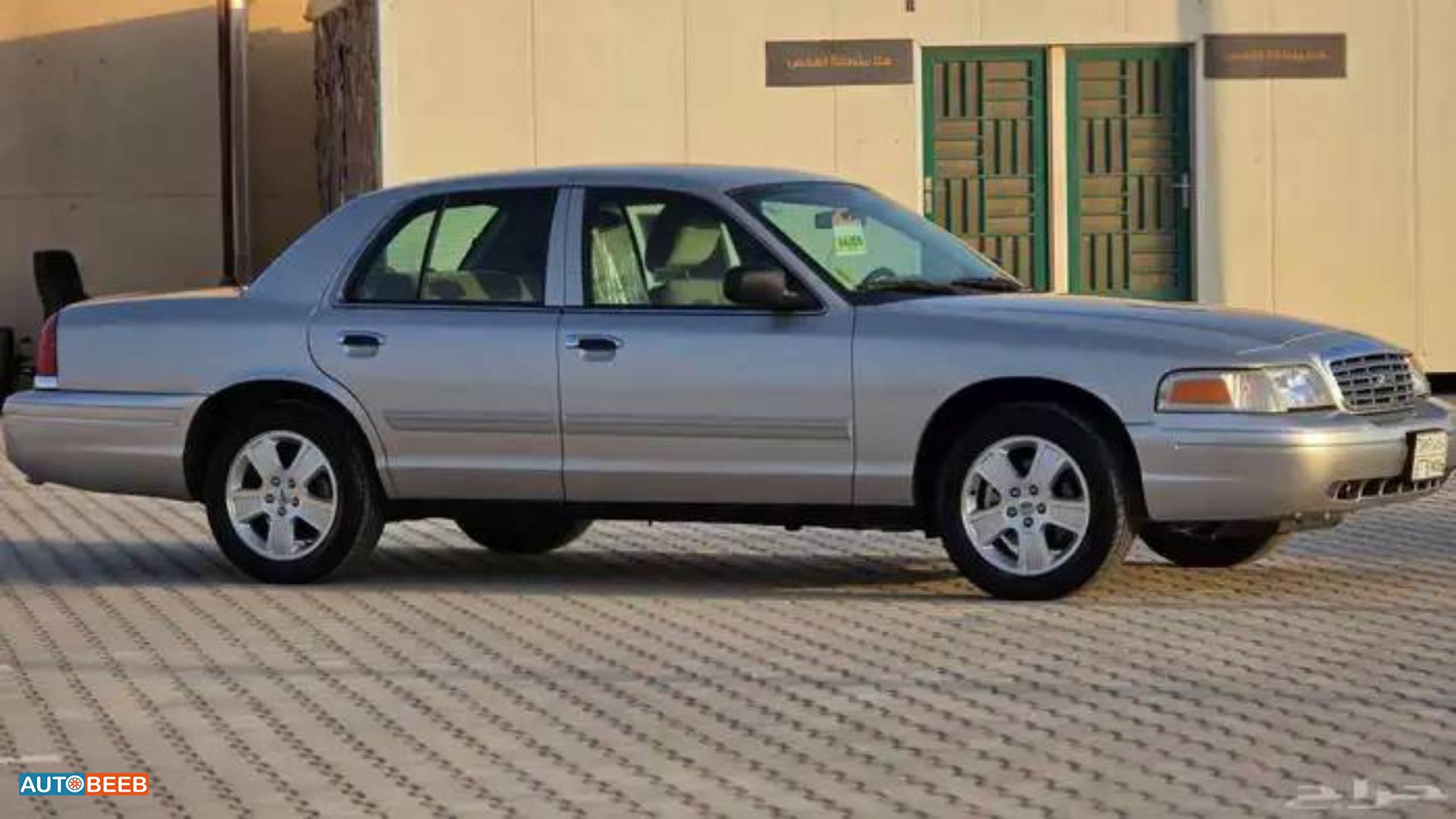 فورد كراون فكتوريا 2012