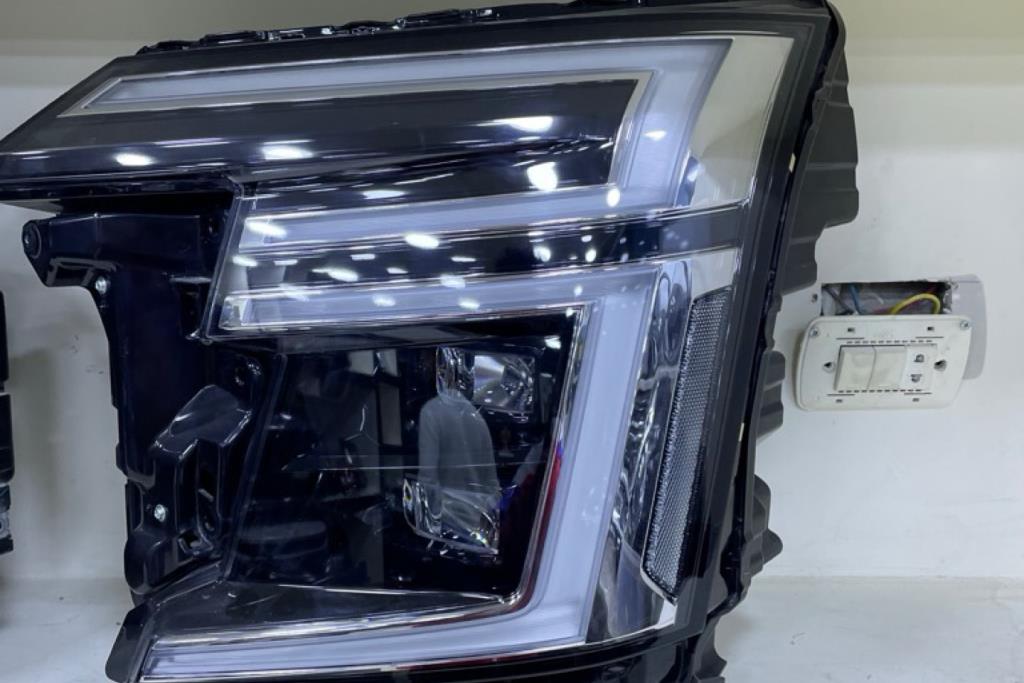 Lights Front light Nissan Patrol