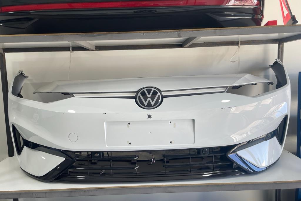 Body  Bumper Volkswagen ID.7