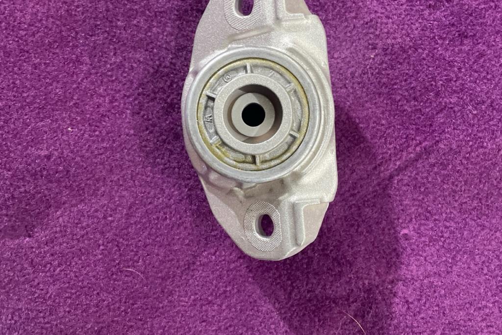 قاعدة صونبرص خلفي فولكس فاجن ID3 ID4 ID6 2022 2023 2024