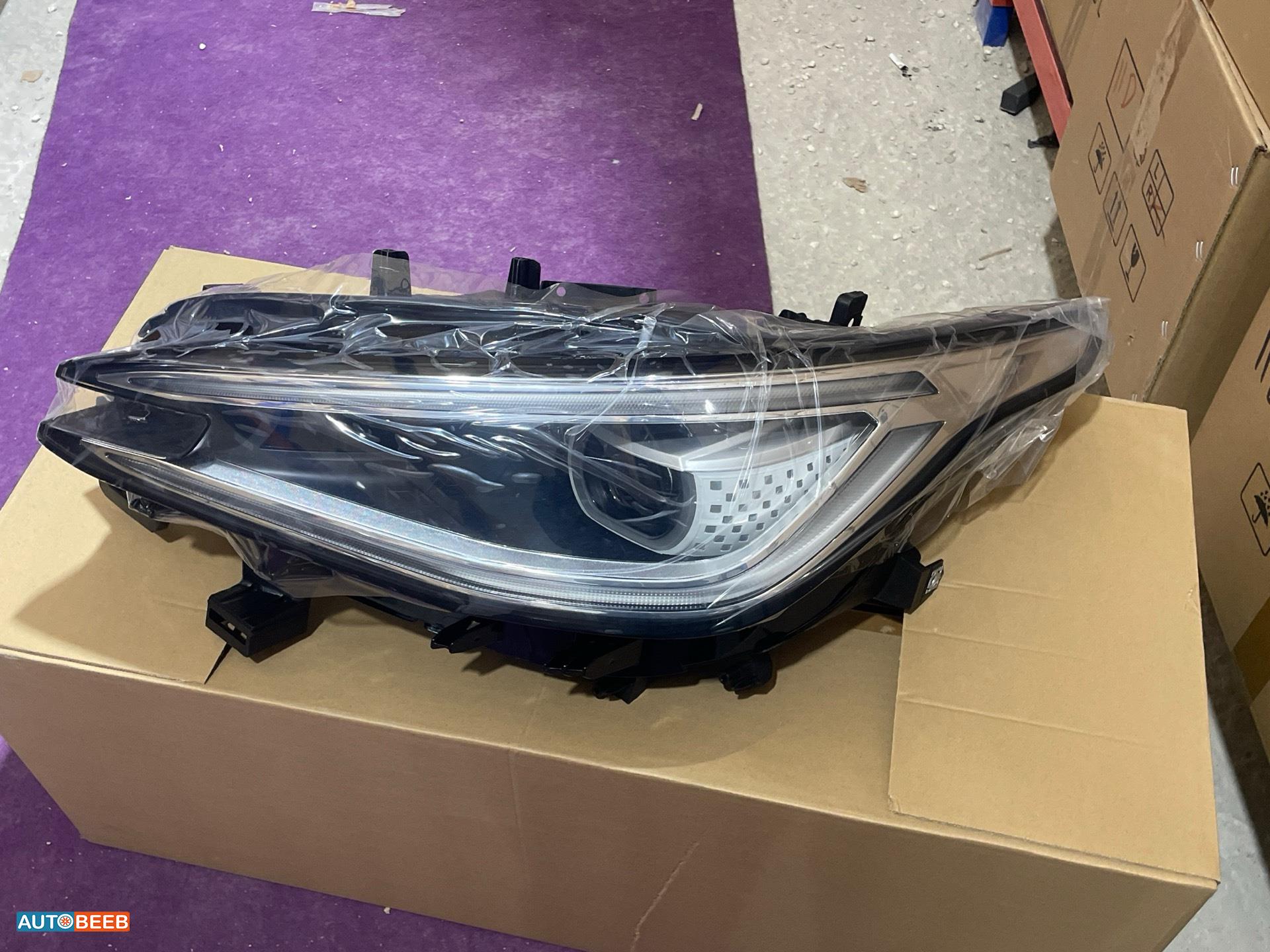 ضوء امامي شمال فولكس فاجن ID4 x 2022 2023 2024