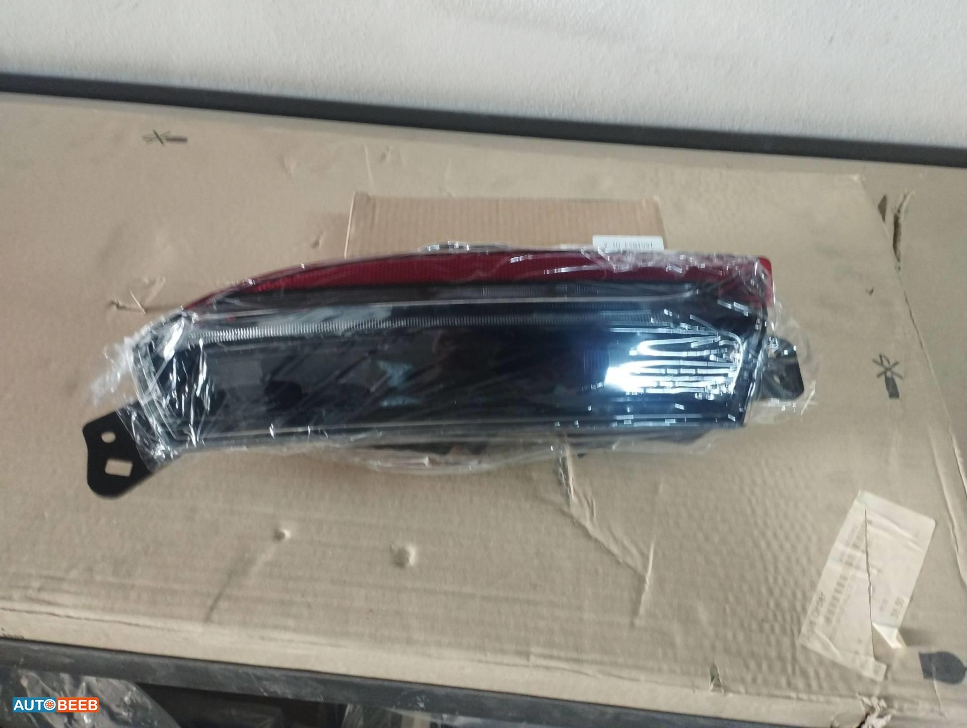 عاكسة طمبون خلفي تيسلا 3 2024