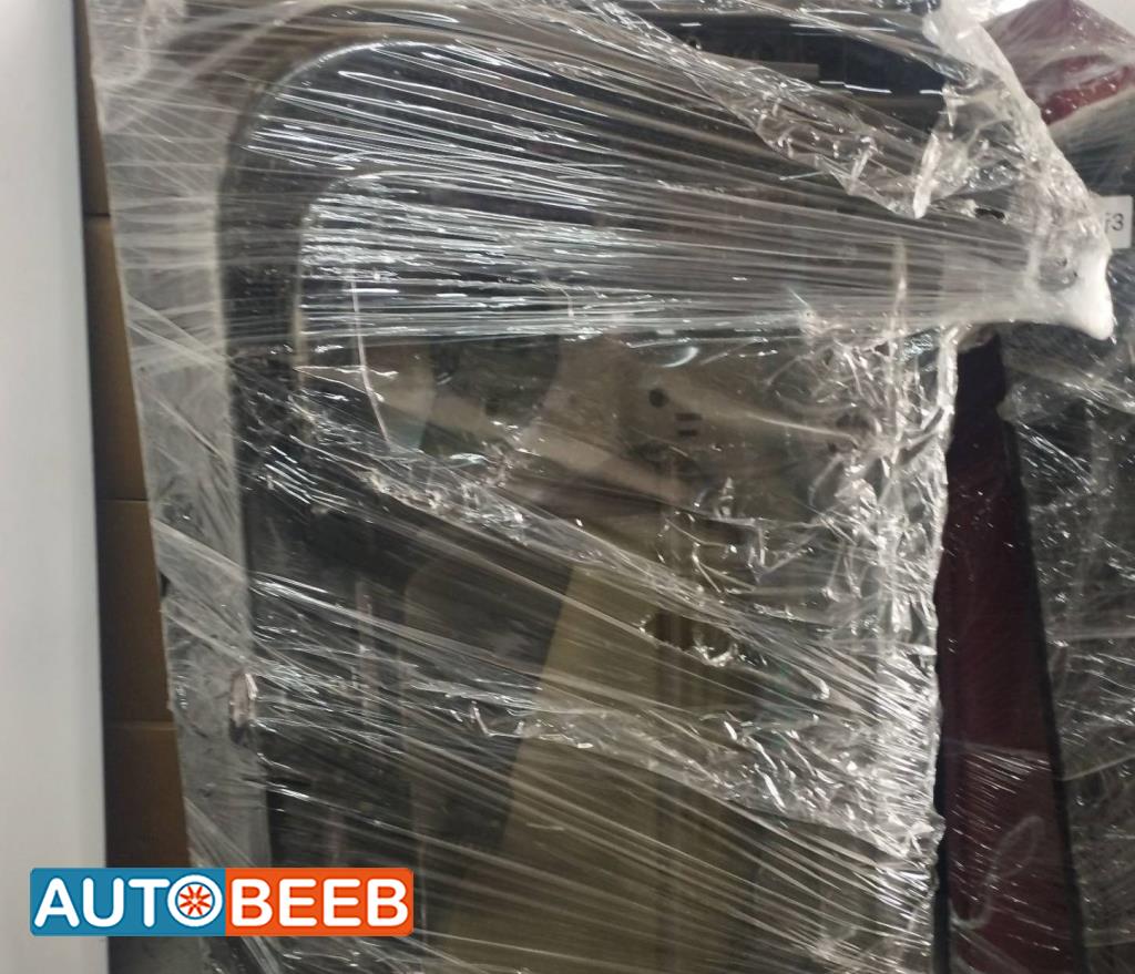 باب امامي يمين شمال تيسلا 3 2024