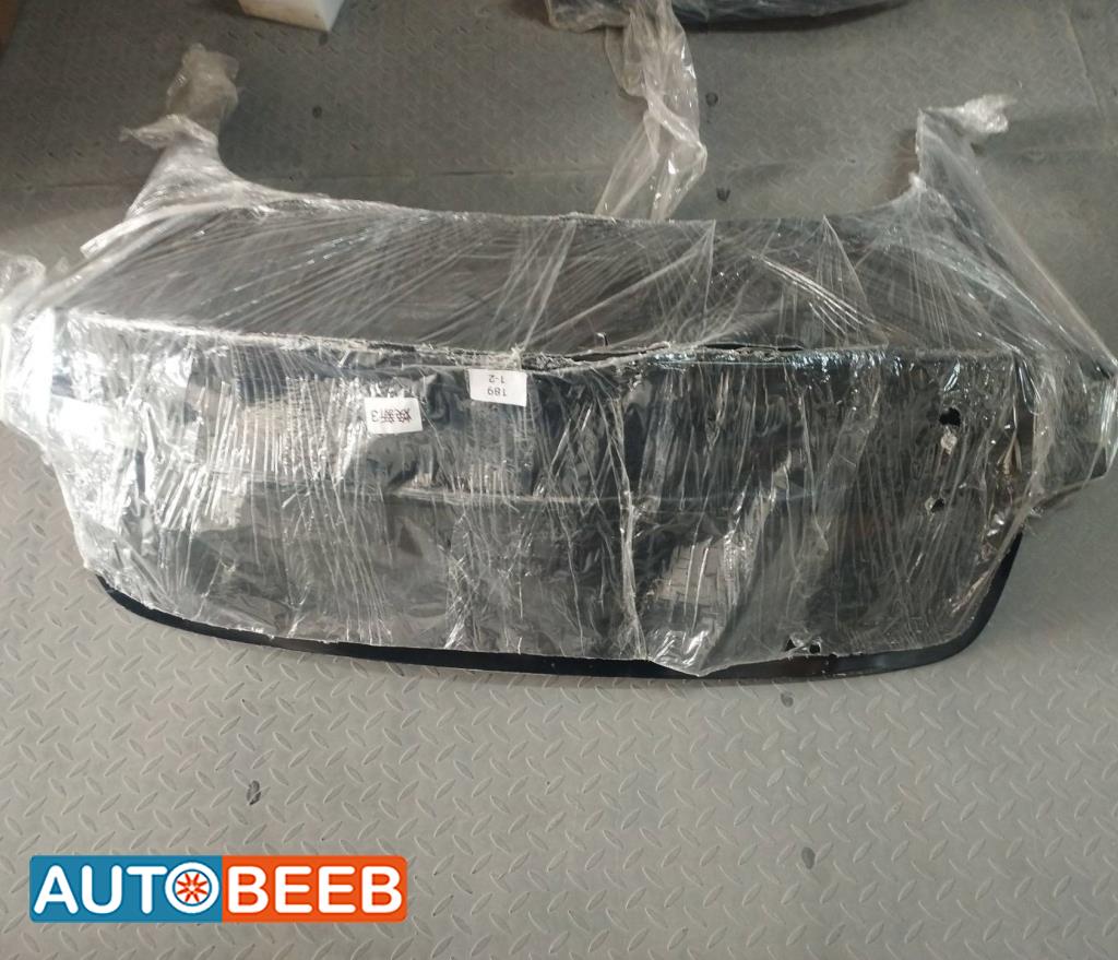 غطاء صندوق خلفي تيسلا 3 2024