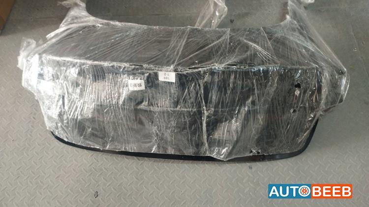 غطاء صندوق خلفي تيسلا 3 2024