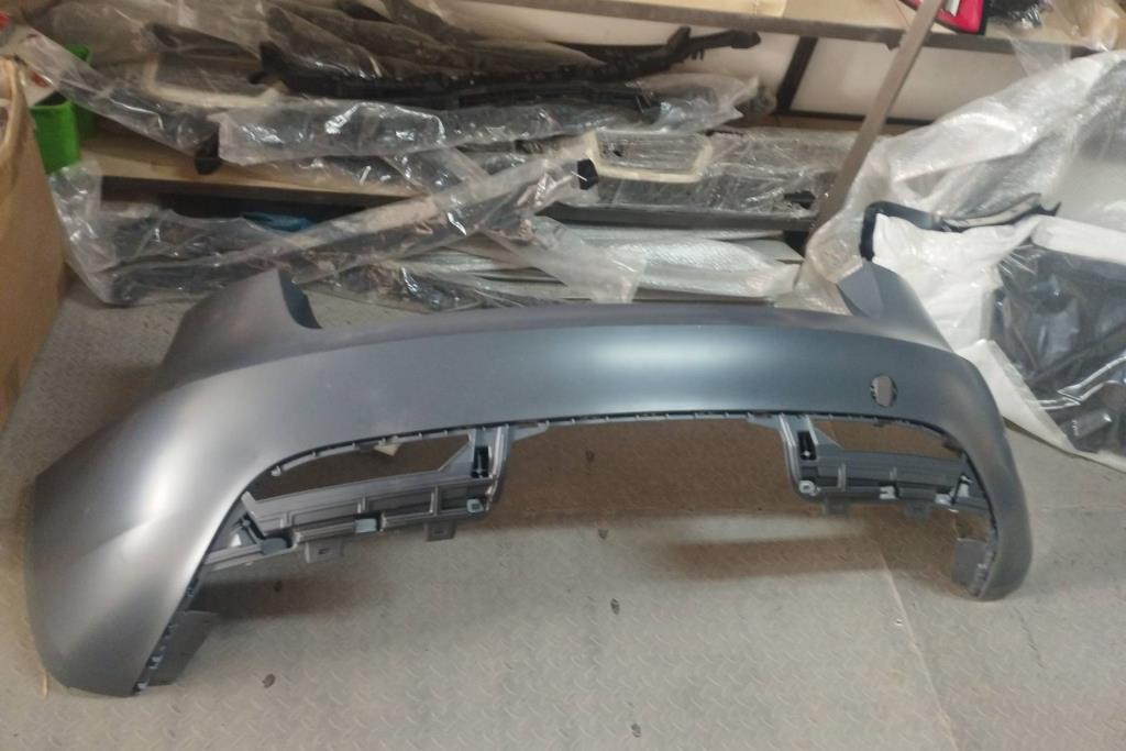 طمبون خلفي تيسلا 3 2024