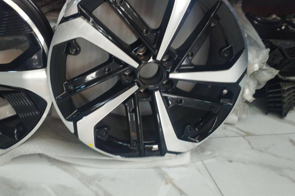 Wheel and Rims Rims BYD Song L