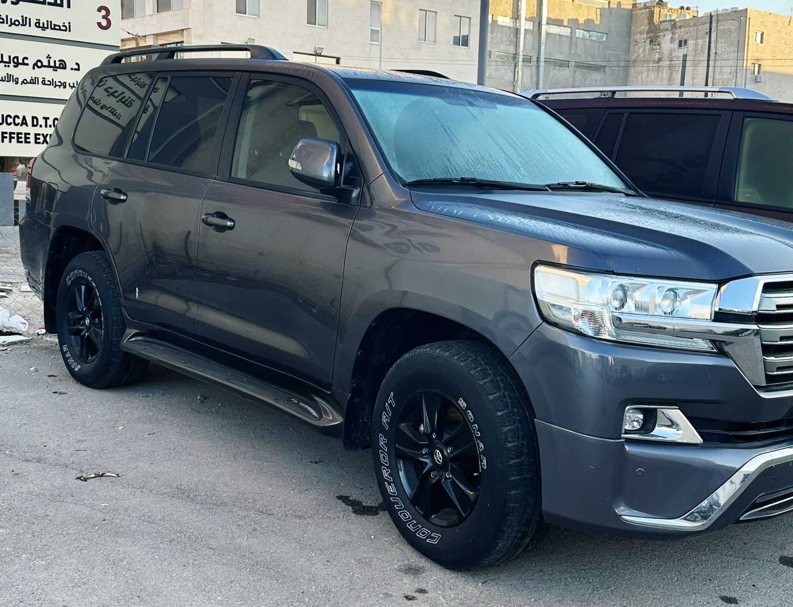 تويوتا لاندكروزر 2018