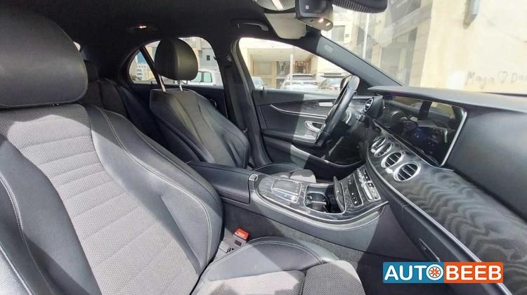 مرسيدس بنز E200 2021