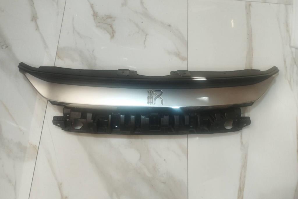 Body  Grilles BYD Han