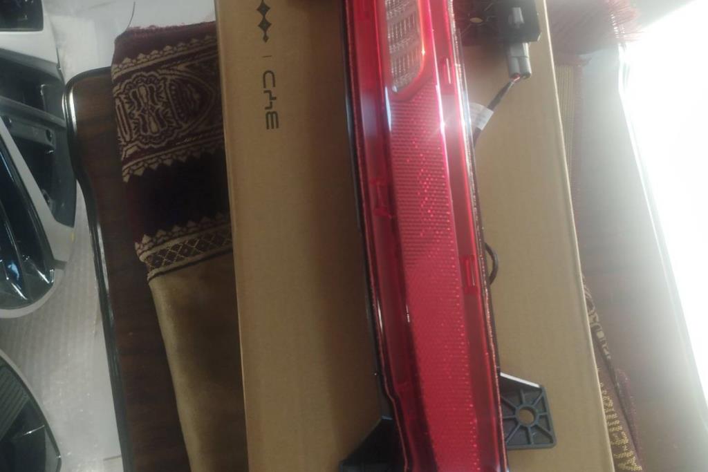 عاكسة طمبون خلفي بي واي دي هان 2025