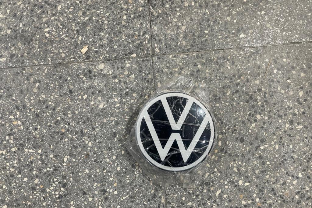 Body  Emblems Volkswagen ID.4