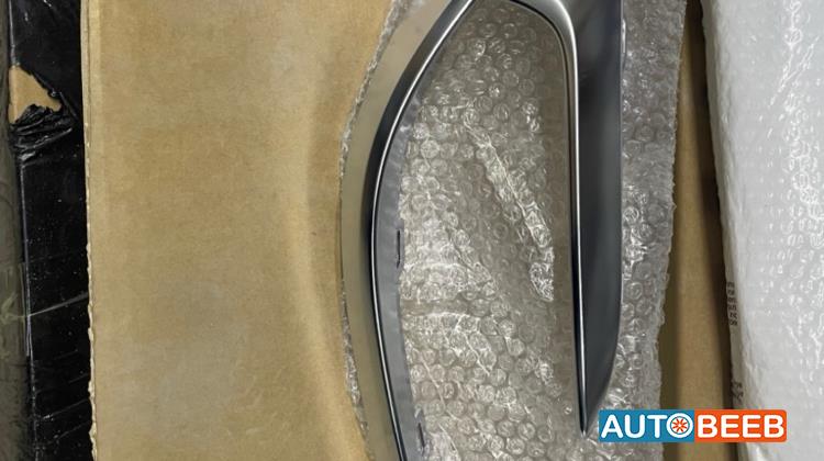 نغلة عاكسة فلوكس فاجن ID4 2022 2023 2024